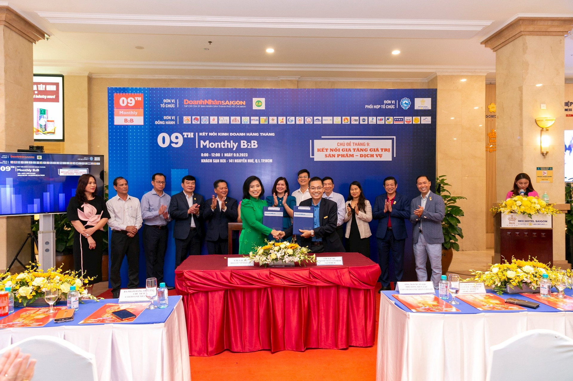 Câu lạc bộ Doanh nhân C&D đã ký kết với Câu lạc bộ Doanh nhân Nam Định tại TP.HCM