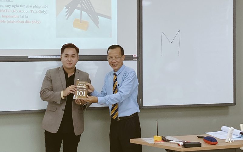 Giảng viên (Biên chế) UEH - Khoa Marketing